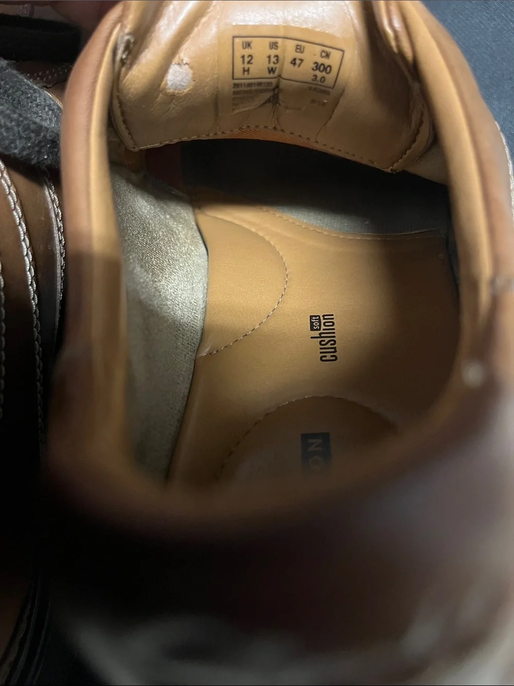 Men’s Sz 13 Collection by Clarks Soft Cushion Brown Dress Shoes (B10)